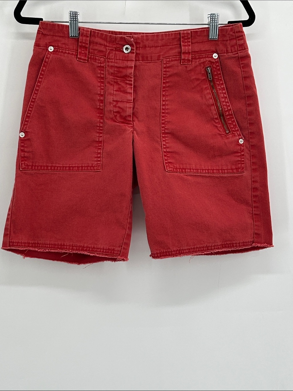Sundance Red Shorts Size 6